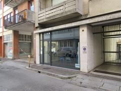 Ufficio in commerciale in Via della Cisterna