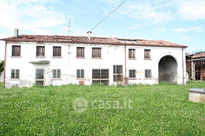 Terreno edificabile in residenziale in Via Carraretto