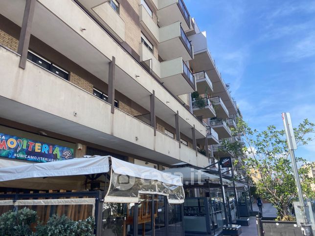 Ufficio in commerciale in Viale Luigi Einaudi