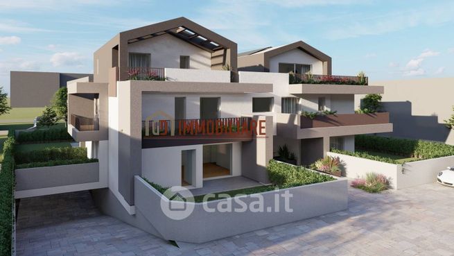 Attico/mansarda in residenziale in Vicolo Barile 5