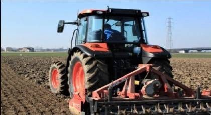 Terreno agricolo in commerciale in Via Modena