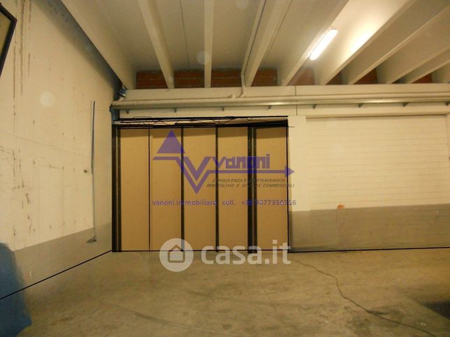 Capannone in commerciale in Via Nazionale 97