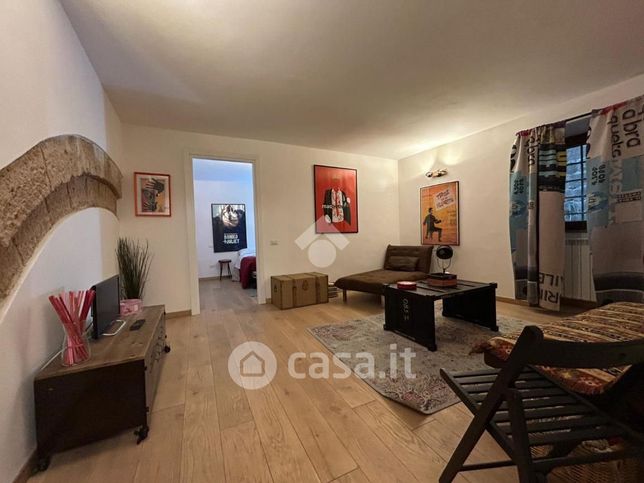 Appartamento in residenziale in Via Clementini 3
