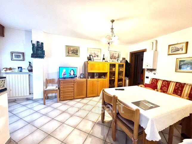 Appartamento in residenziale in Via Milano 89