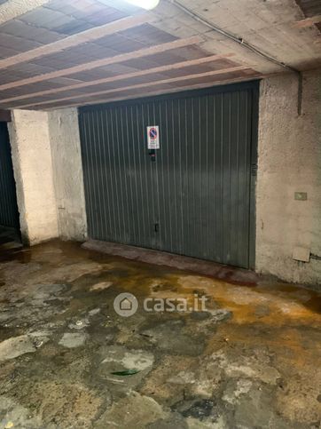 Box/posto auto in residenziale in Via Ravenna