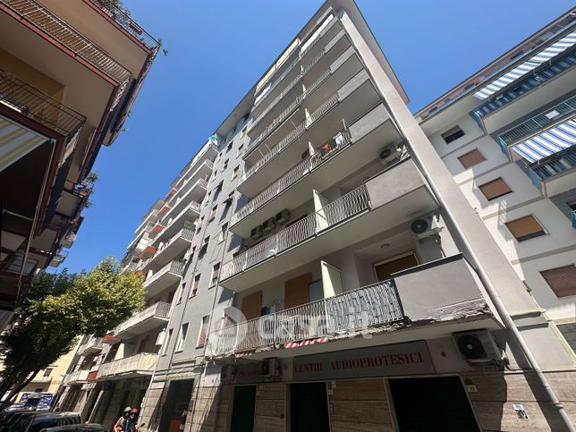 Appartamento in residenziale in Via Pietro Carrese 17