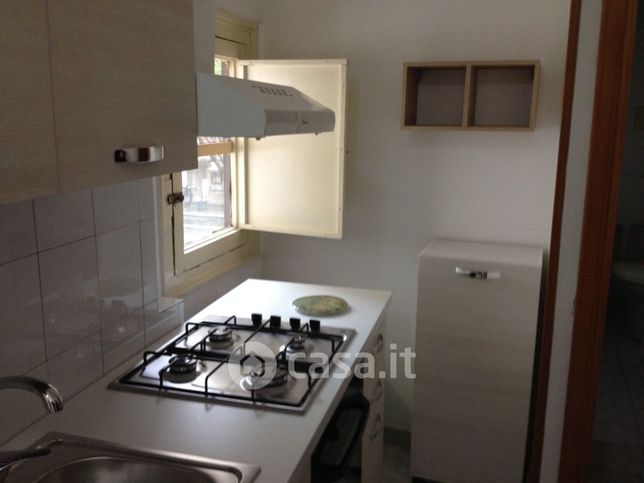 Appartamento in residenziale in Via del Vespro 5