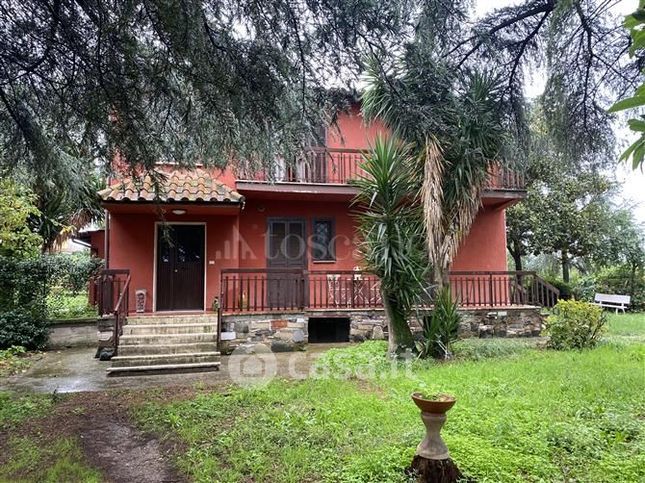 Villa in residenziale in Via Tito Livio