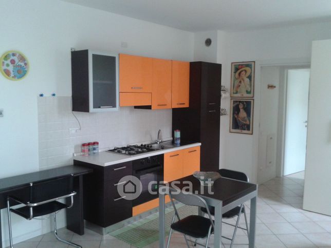Appartamento in residenziale in Via Cesare Battisti