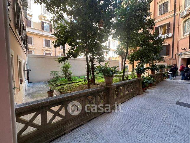 Appartamento in residenziale in Via Catone