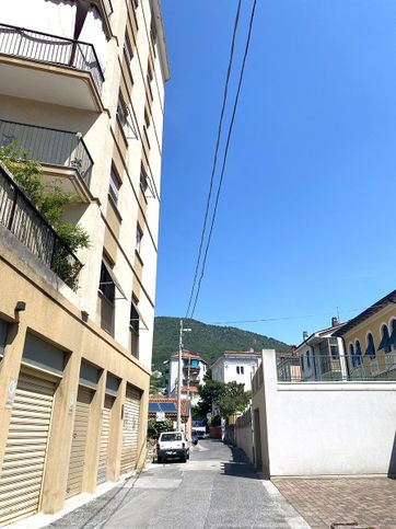 Box/posto auto in residenziale in Via delle Linfe 20
