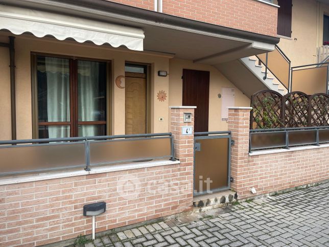 Appartamento in residenziale in Via Bova 6 A