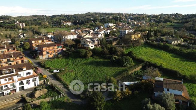Terreno agricolo in commerciale in Via Jacopo del Duca 20