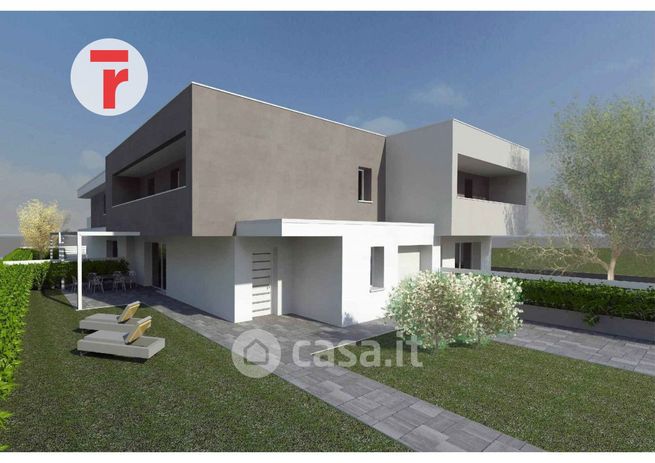Casa bi/trifamiliare in residenziale in Via Beato Arnaldo da Limena