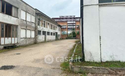 Capannone in commerciale in Strada Provinciale 87