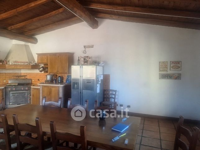 Casa indipendente in residenziale in Via del Casale Ferranti 130