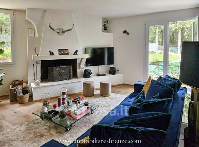 Casa bi/trifamiliare in residenziale in Via di Terzano