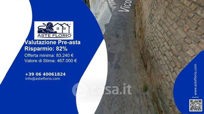 Capannone in commerciale in Vicolo Sferisterio 8