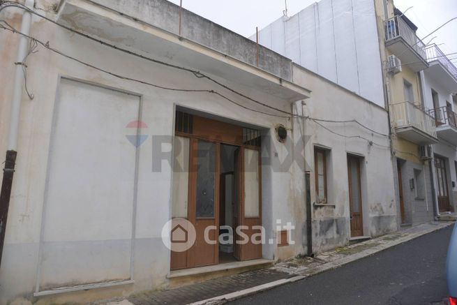 Casa indipendente in residenziale in Via Santa Croce 50 /1