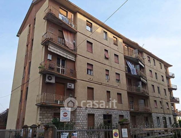 Appartamento in residenziale in Via Corio 3