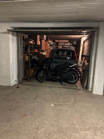 Garage/posto auto in residenziale in Via Amero Cagnoni 8