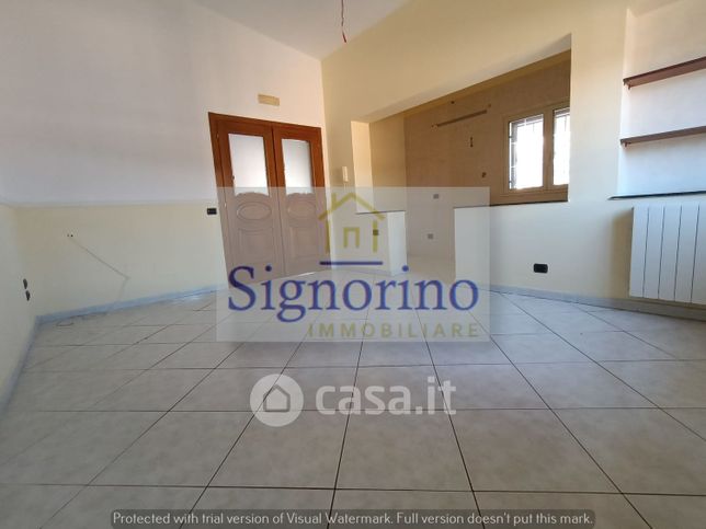 Casa bi/trifamiliare in residenziale in Traversa la Pizzuta