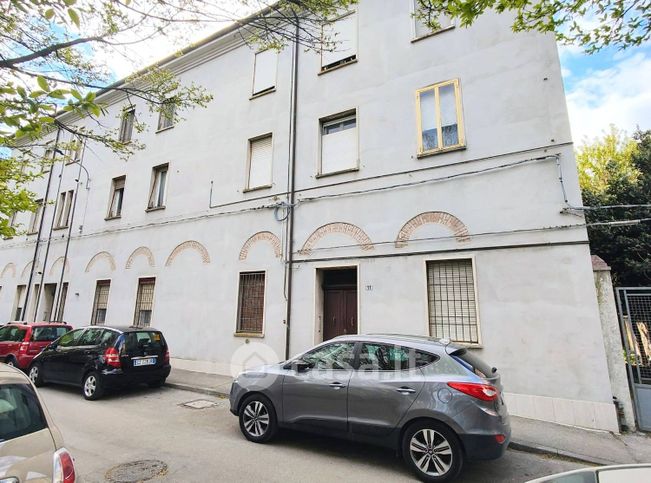 Appartamento in residenziale in Via Spartaco 11