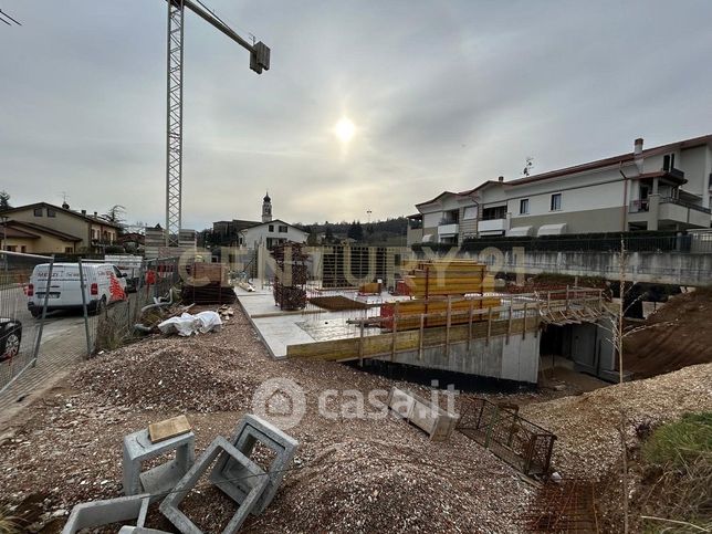 Appartamento in residenziale in Don L. Masconale