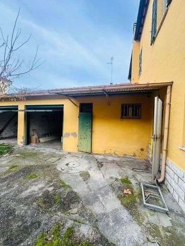 Casa indipendente in residenziale in Viale G. Falcone