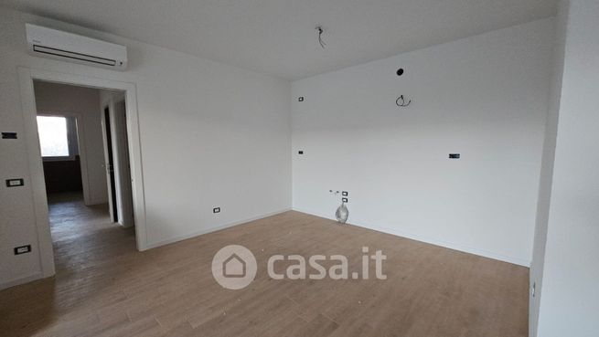 Appartamento in residenziale in Via Gemona