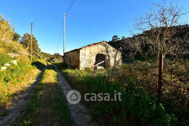 Terreno agricolo in commerciale in Strada Vicinale Monti di Mannu 50 a