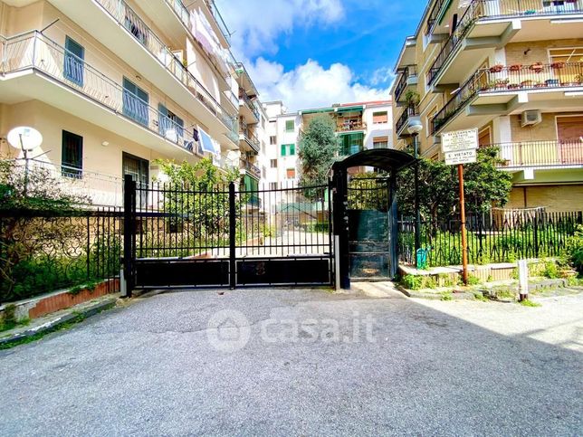 Appartamento in residenziale in Via Solfatara