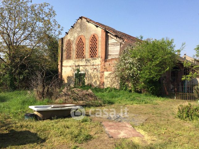 Terreno edificabile in residenziale in Strada Cimitero Vecchio