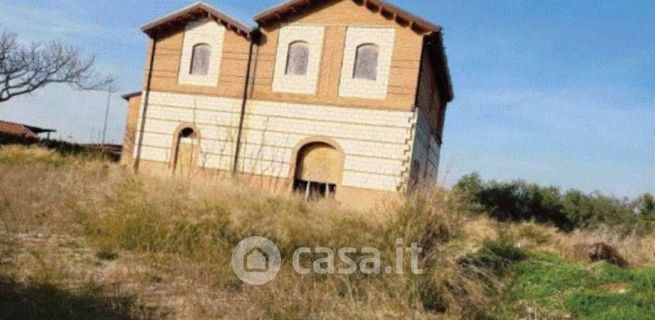 Appartamento in residenziale in Piazza del Lago 14