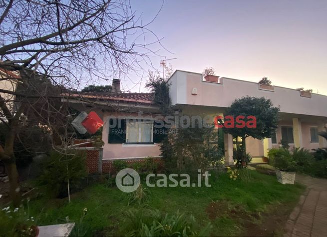 Appartamento in residenziale in Via dei Pini