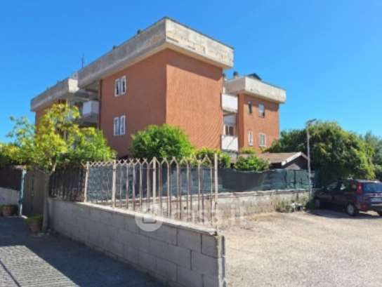 Appartamento in residenziale in Via Sicilia 6