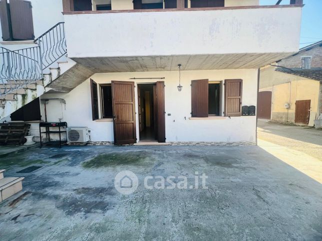 Appartamento in residenziale in Via Pilastrello