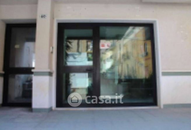 Ufficio in commerciale in Via Vittorio Emanuele 60