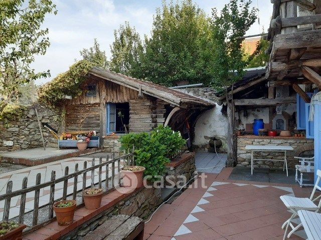 Baita/bungalow/chalet/trullo in residenziale in Via Mazzini