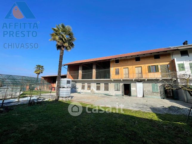 Casa indipendente in residenziale in 