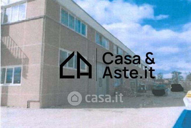 Ufficio in commerciale in Via Donatello