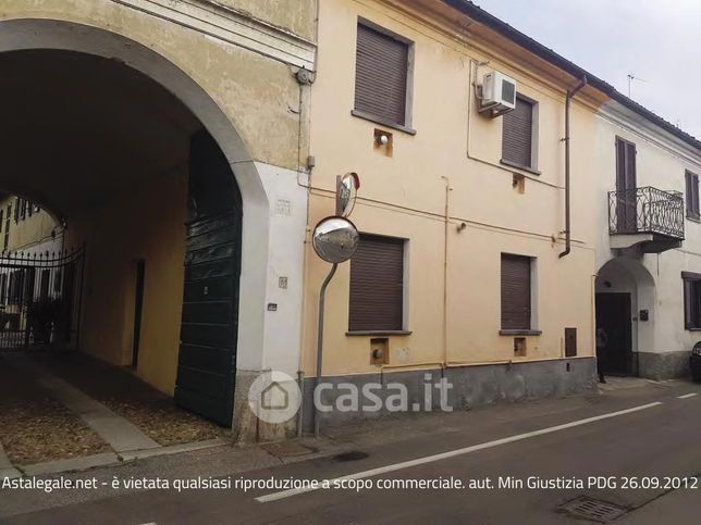 Casa indipendente in residenziale in Via Giuseppe Mazzini 10