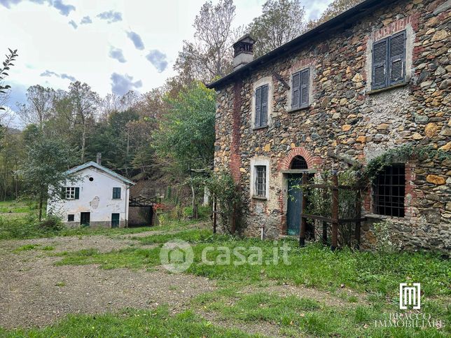 Rustico/casale in residenziale in Località Garbarini