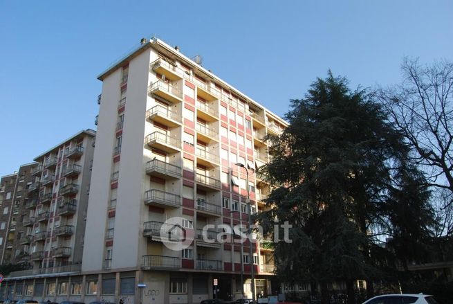 Appartamento in residenziale in Via Lorenzo Perosi 1