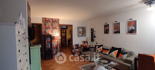 Appartamento in residenziale in Via di San Celso