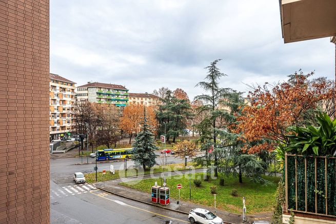 Appartamento in residenziale in Via Fréjus 1