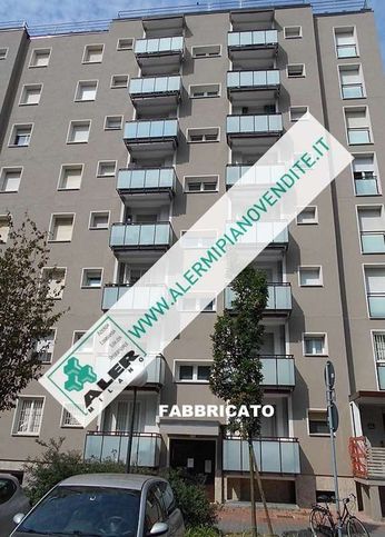 Appartamento in residenziale in Via Arturo Graf 44