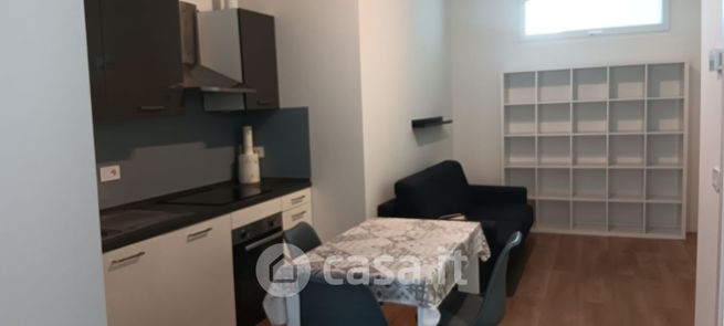 Appartamento in residenziale in Via Giosuè Carducci 57