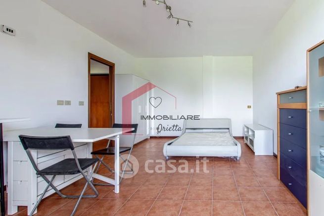 Appartamento in residenziale in Via VITTORIO VENETO 87