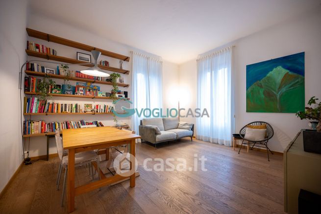 Appartamento in residenziale in Via Stresa 18